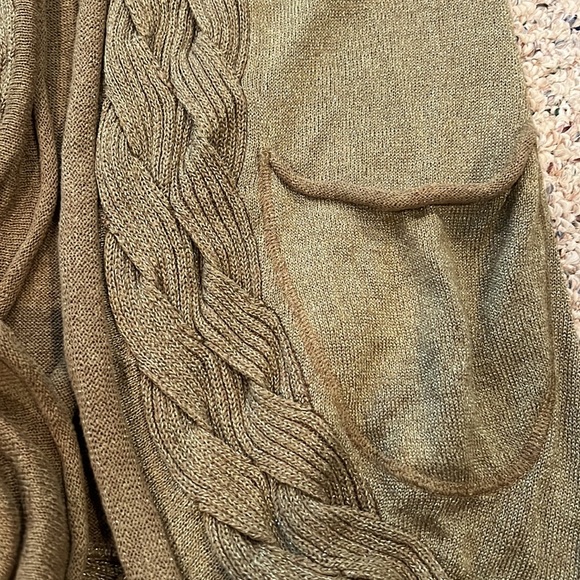 Cute vest - Picture 2 of 5